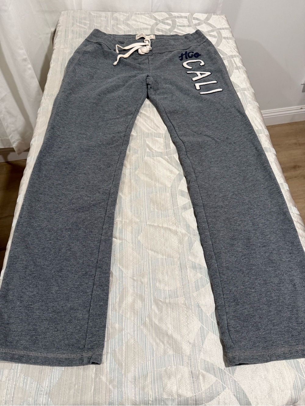 Hollister sweat pants